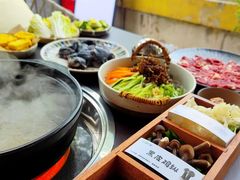 -芸鲜季·云南野生菌餐厅· 云南风物味研社(闵行店)