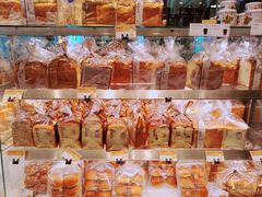 -巴黎贝甜(大宁国际商业广场店)
