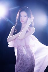 -MANLI BRIDAL婚纱