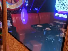 -路边边.炒菜烧烤.音乐餐厅(良乡长虹店)