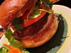 招牌越式猪肉汉堡-CYCLO(158坊店)