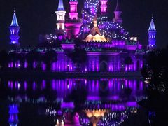 -芜湖新华联大白鲸海洋公园