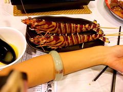 -鲜入围煮花胶鸡海鲜火锅