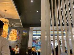 大堂-吕氏疙瘩汤·海鲜新鲁菜(凯德mall新都心店)