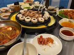 -친구亲顾韩国烤肉专门店(蓉花里店)