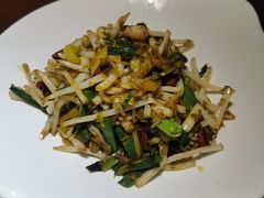 -魏铭鱼头捞饭(晋阳路店)