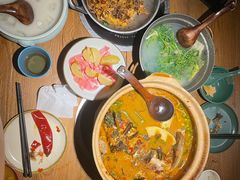 手撕扁担鸡-吃饭皇帝大土家民族菜(正大广场店)