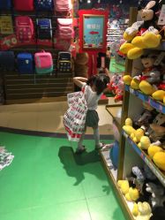 -Hamleys哈姆雷斯(东方福来德店)