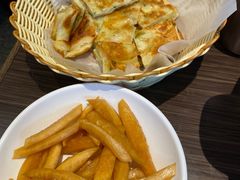 -胖哥俩肉蟹煲(济南世茂国际广场店)