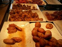 -荣誉国际酒店-云顶旋转餐厅