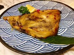 汁烤碟鱼头-自由之丘