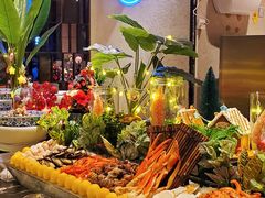 -广州万富希尔顿酒店·感趣自助餐厅·金秋蟹宴生蚝海鲜刺身烧烤