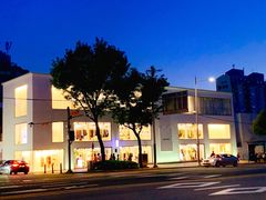 -Galleria百货店名品馆