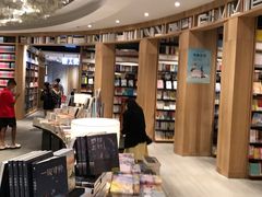-覔书店(壹方城店)