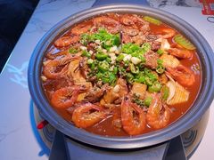 -徐记小怪兽肉蟹煲店(哈西万达金街店)