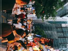 -八一路好吃街(雨田商务大厦店)