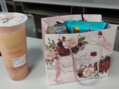 -有红鸡毛店·川菜(建设路店)