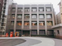 -漕河泾街道图书馆(漕河泾社区文化活动中心店)