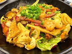 -万记麻辣烫国展总店