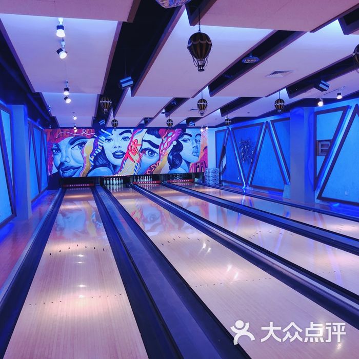 泰格尔保龄球俱乐部