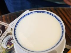 热姜撞奶-周大娘牛乳(旧寨古村总店)