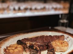 -Mogul Eatery·大亨餐酒馆