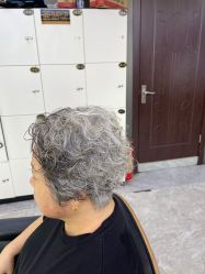 -藤野造型烫发染发