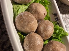 -老牌坊云南鱼豆花火锅(哈西万达店)
