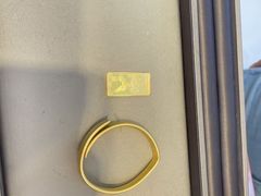 -恒一珠宝·回收黄金钻石奢侈品(灵岩南路店)