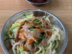 麻酱凉皮-清真老铁家灌汤包