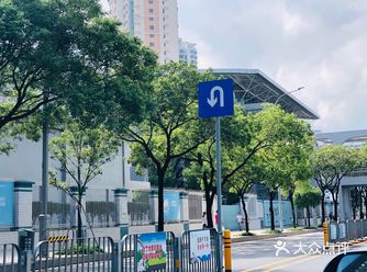 当人们需要假期返乡、异地旅行或是外地出差时