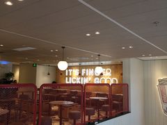 -肯德基(新地中央店)