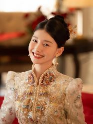 -Color卡诺婚纱礼服馆(南京严选店)