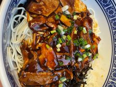 -沪西老弄堂面馆(定西路店)