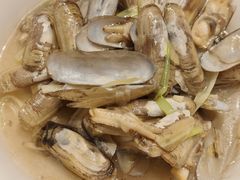 -赶海部落海鲜城(海阳路店)