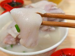 -雷祖芳老妈蹄花店