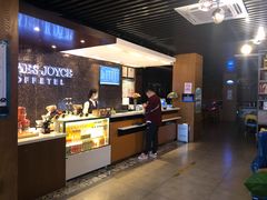 -缦咖电竞酒店(北京鸟巢红军营地铁站店)