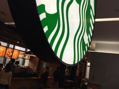 大堂-星巴克臻选(北京银泰店)