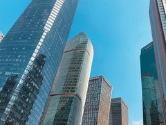 -陆家嘴空中步行连廊