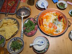 -洱火云南酸菜牛肉火锅(石景山当代商城店)