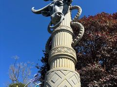 -七彩云南古滇温泉山庄