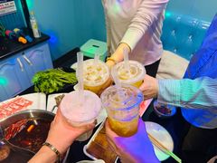 -唯爱KTV聚会餐厅(仙林东城汇店)