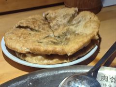 -大众跷脚牛肉馆·非遗传承单位(峨眉山店)