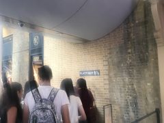 -九又四分之三站台