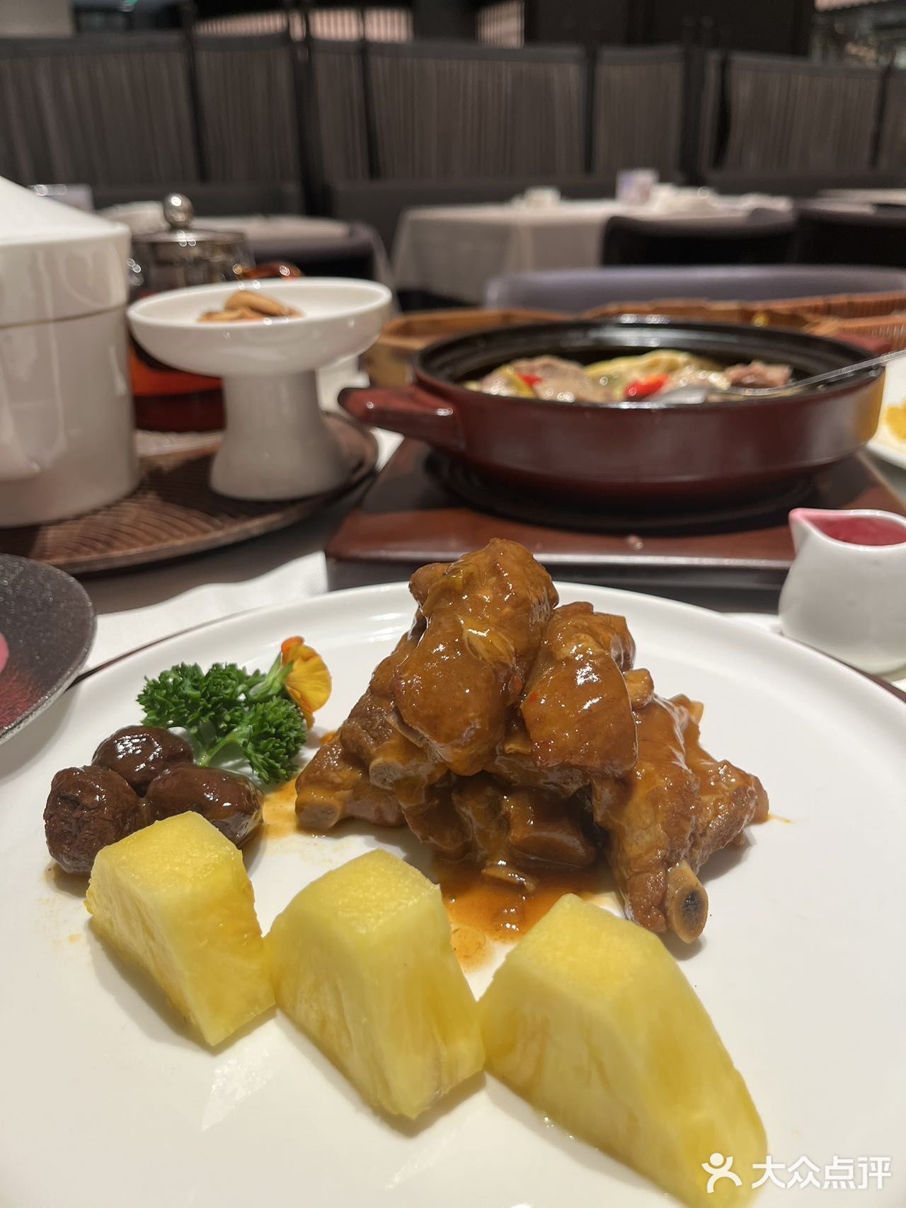 上春山！吃从山林里的搬出来的粤菜！