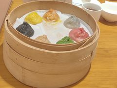 -乐忻皇朝(上海中心大厦店)