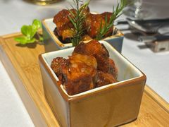 -小河盐帮·私家菜·烤鸭(三元桥·霄云路店)