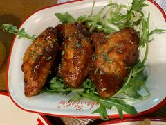 bbq烤鸡翅-Tube station站点比萨(王府井百货店)