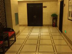 -鲁班小馆(政四街店)