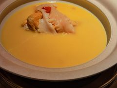 领鲜花胶鸡汤-领鲜天下·焗海鲜·花胶鸡(天目里店)